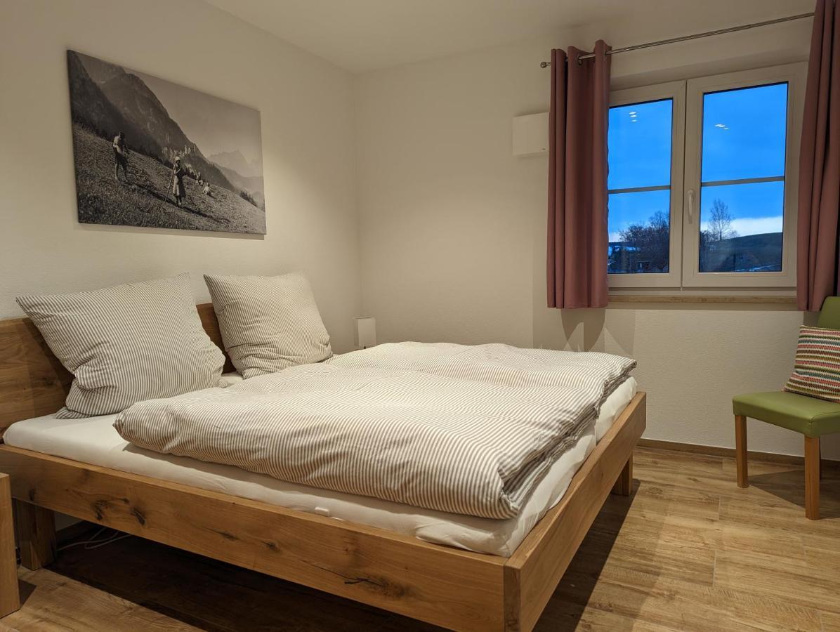Apartschoen