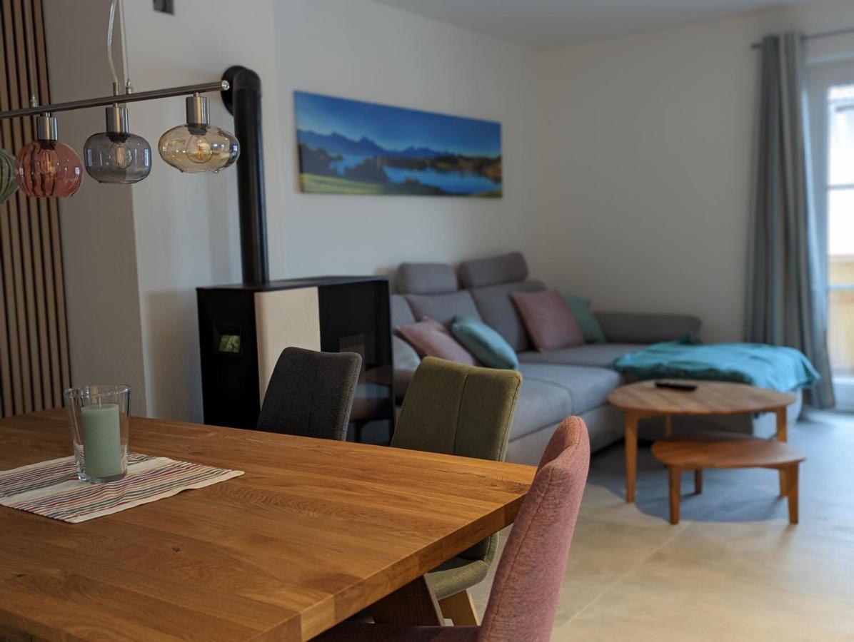 Apartschoen