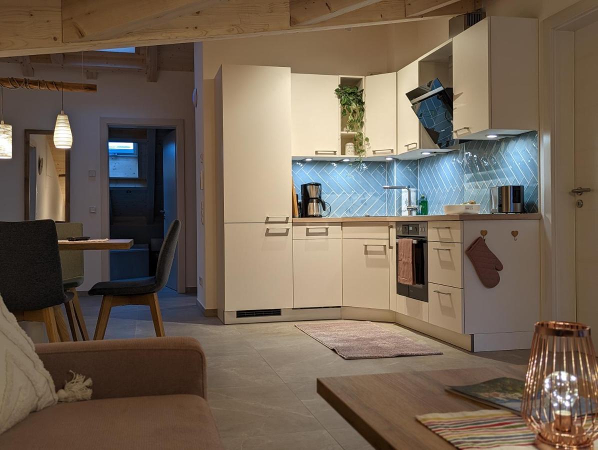 Apartschoen